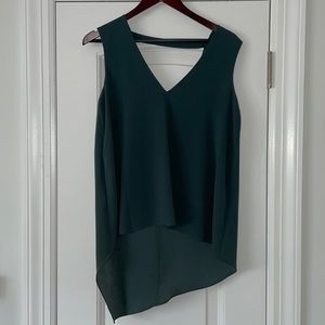 High/low tank with back detail